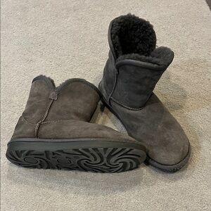 Cozy Gray Suede Boots